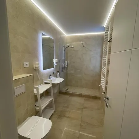 Vila M10 Nocleg ze śniadaniem Năvodari